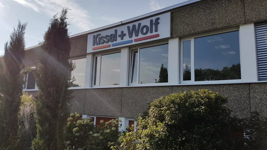 Kissel Wolf Hauswand